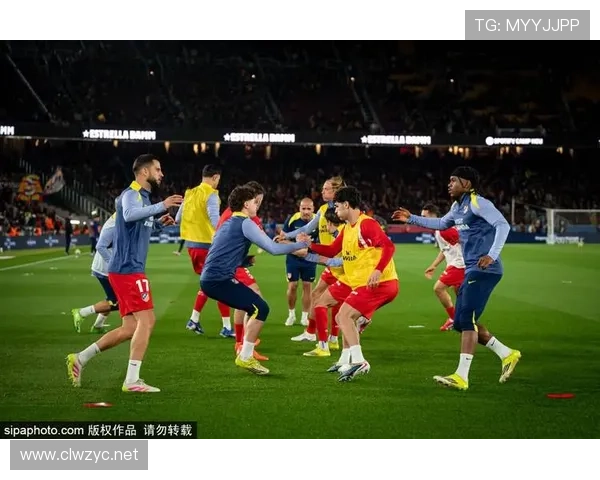 巴萨关键战表现波动逐步反映，对赛季争冠形势稳定性带来考验