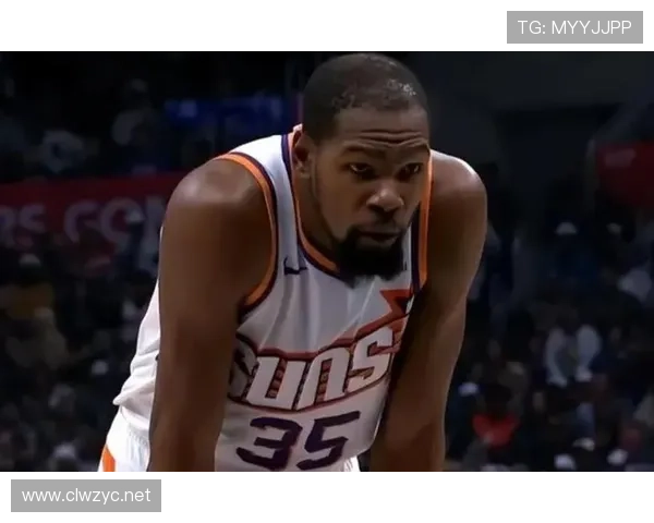 杜兰特居然把训练房变成了奢侈品展厅，这日常普通人连想都不敢想啊！