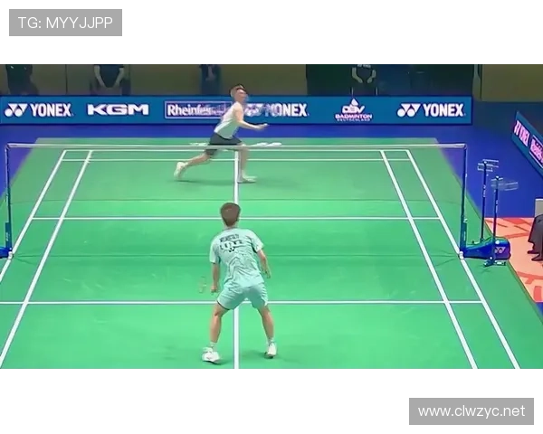 翁泓阳球场上冷静赛后秒变“暴发户”？这日常谁顶得住