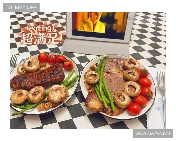 富里睡醒睁眼第一件事是往嘴里塞三块牛排？